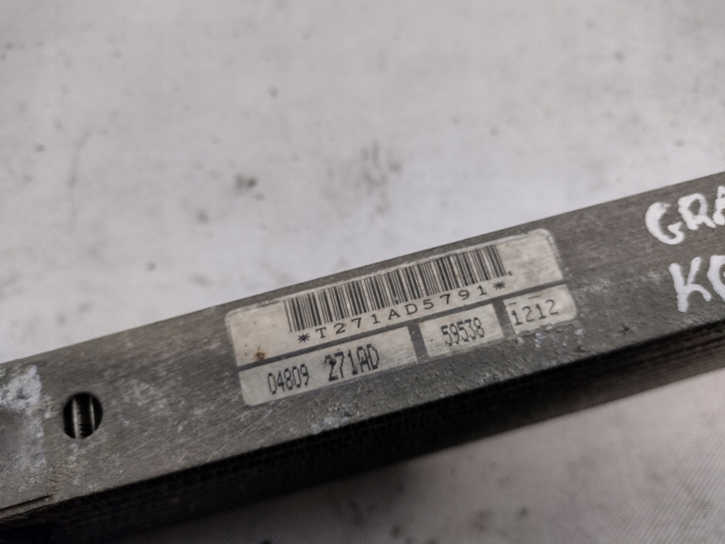 Răcitor de ulei Dodge Grand Caravan IV 4 3.3B V6 04809271AD Product image