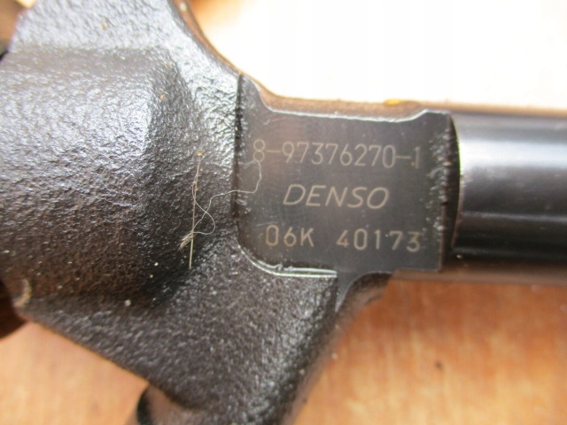 OPEL 1.7 CDTI ASTRA H J MERIVA SUPORT INJECTOR AMORTIzor PESTKA 1buc Product image
