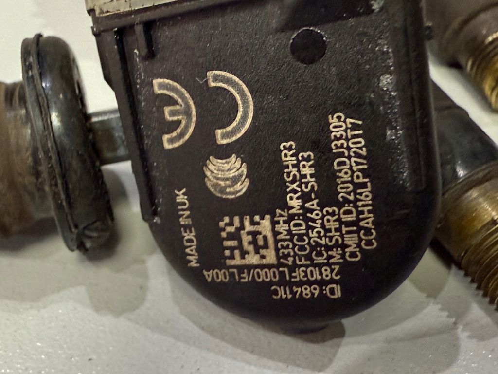 Senzor presiune roata TPMS SUBARU 2017-2022 28103FL000 original Product image