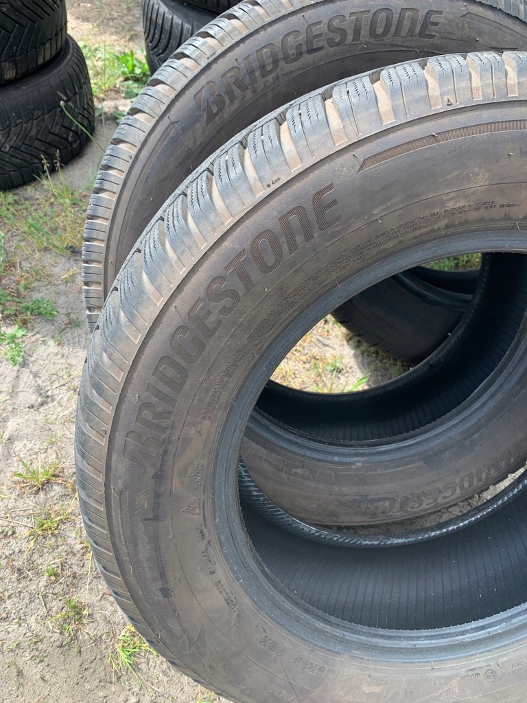2x anvelope Bridgestone Blizzak LM005 215/65R16 98 H 2023 ca noi 8mm Product image