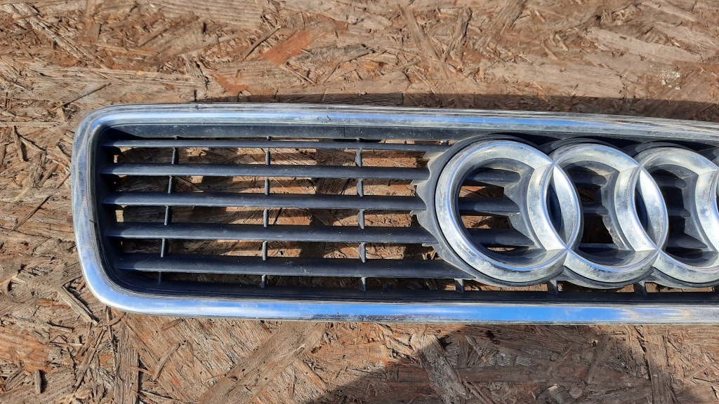 GRIL AUDI A4 B5 96R 8D0853651J Product image