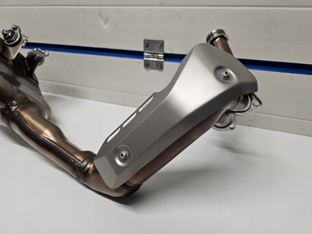 Yamaha MT 07 21-23 21+ capac toba colector de evacuare complet Product image