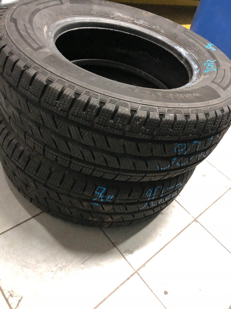 ANVELĂ HANKOOK INTERICEPT LV 235/65 R16 C 8mm 2020 Product image