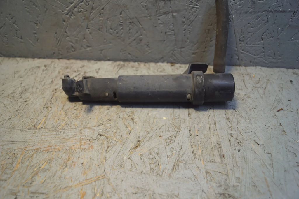 MERCEDES CLASA E W211 SPALA FAUR STANA 2118600547 Product image