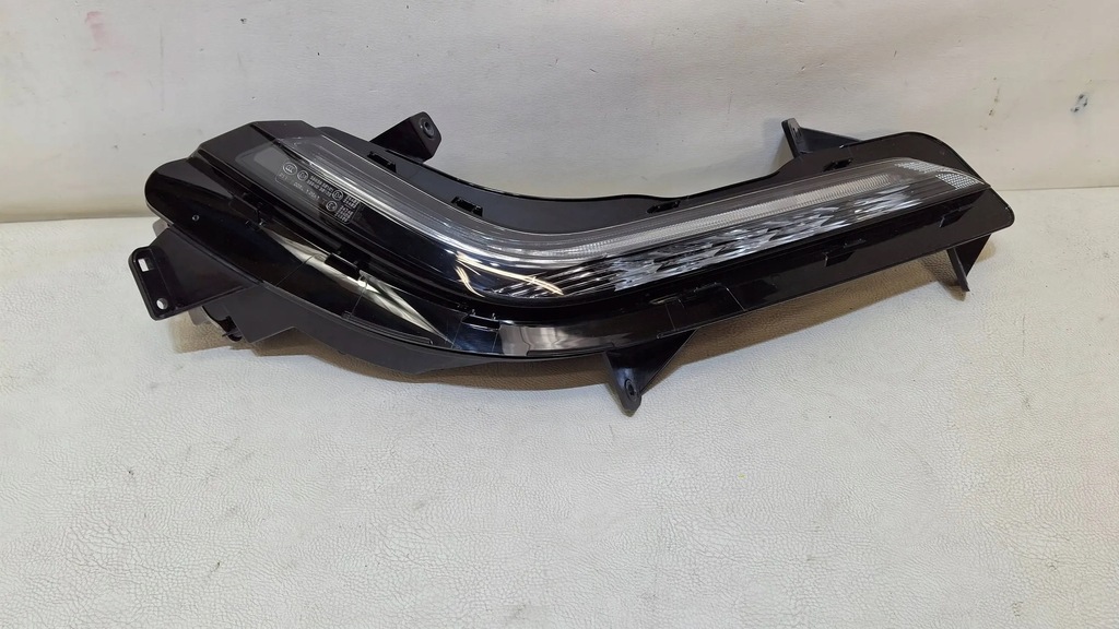 LED HALOGEN DREAPTA RENAULT KOLEOS II 266008290R Product image