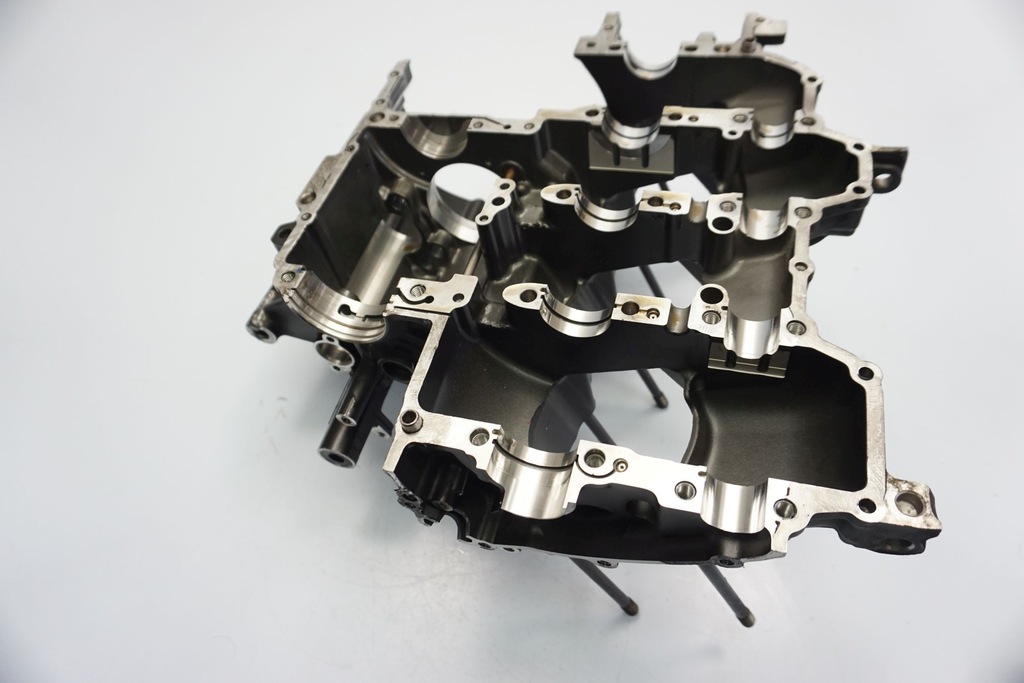 YAMAHA YZF-R1 1000 RN22 09-15 BLOC carter Product image