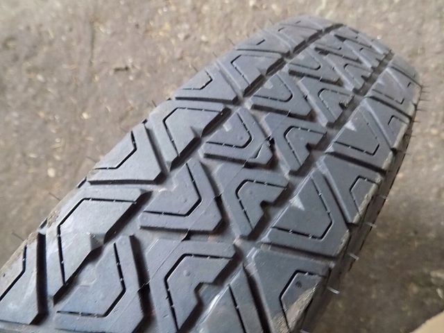 BMW 7 IV E65 735i 03 ROATA DE rezerve CUREAREA ROATA R16 Product image