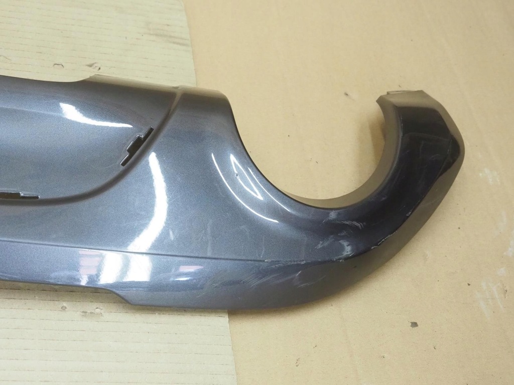 BMW X1 F48 LCI DIFUSOR SPOILER BARĂ SPATE 7954261 Product image