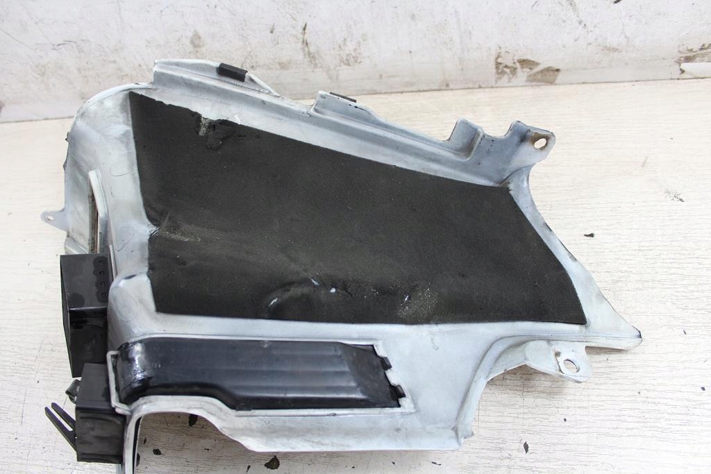 CARENAT HONDA GL1500 SC22B, GRARE AER DREAPTA Product image