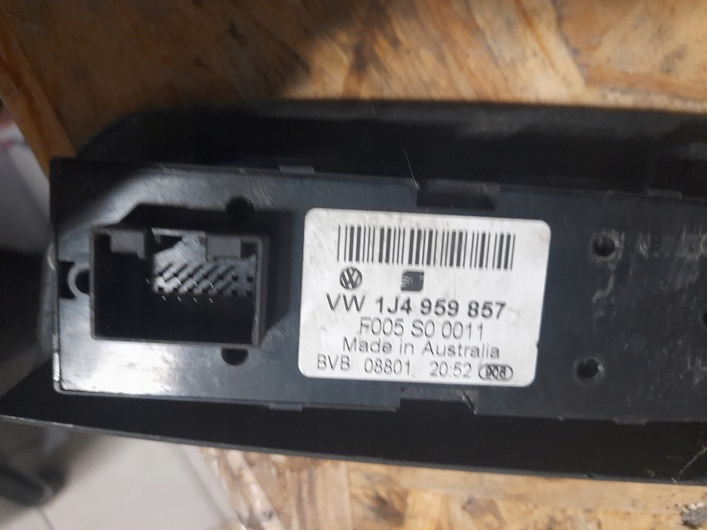 1J4959857B pentru VW Golf MK4 Jetta Bora Passat B5 Product image