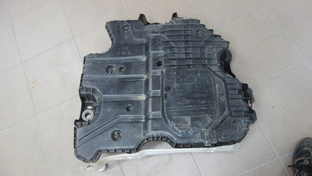 PEUGEOT 3008 LIFT C4 II ADBLUE AD ALBASTRU REZERVOR Product image