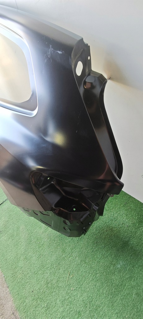 CAPAC PRAG BARĂ SPATE JUMĂTATE LATERALĂ STÂNGA BMW X1 U11 Product image