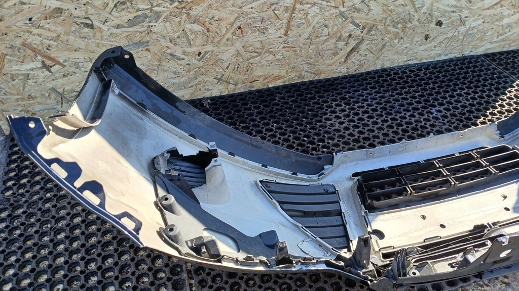 BARA FATA FORD FOCUS MK3 F3 Product image