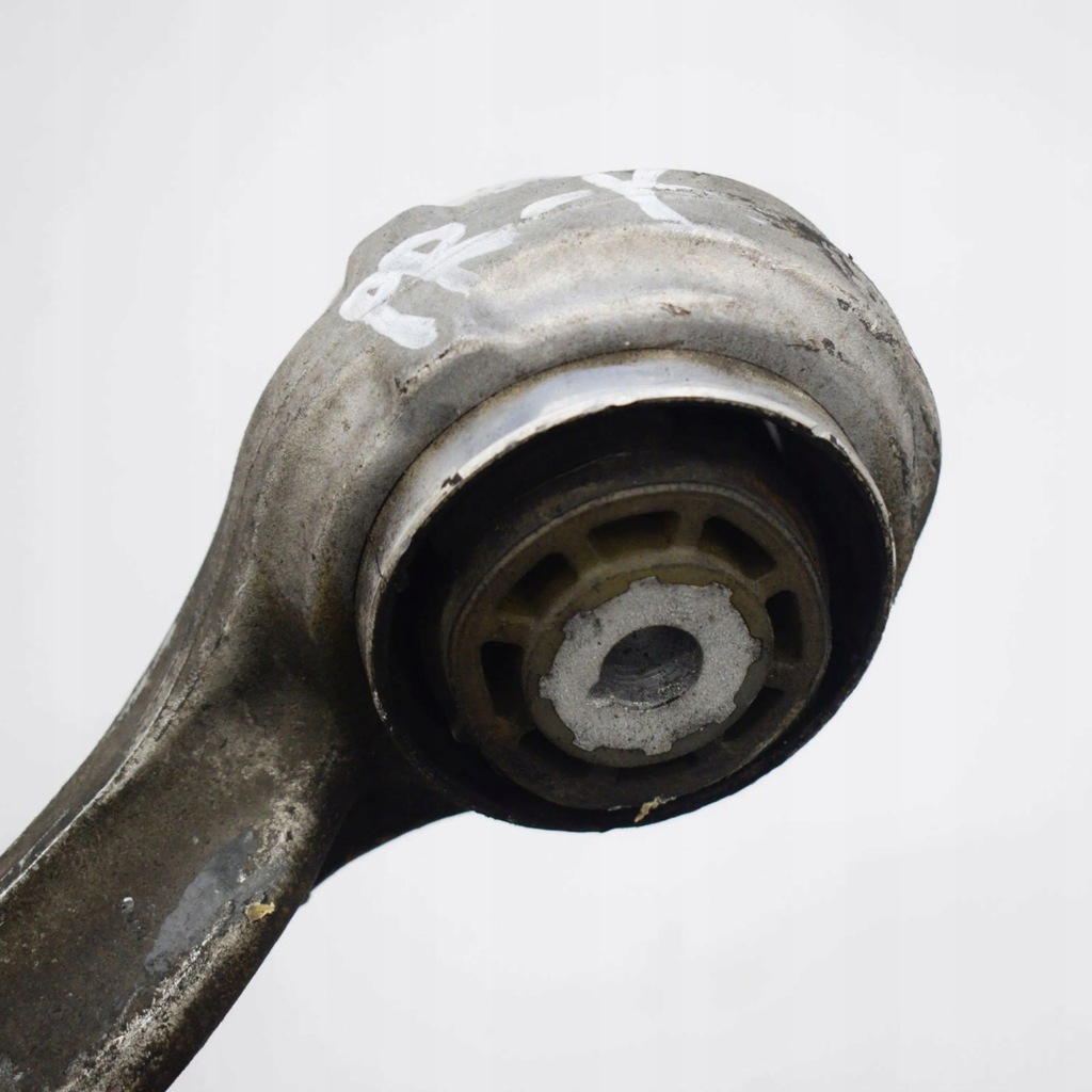 Mercedes-Benz C W205 2015 Leg People Front Waller Product image