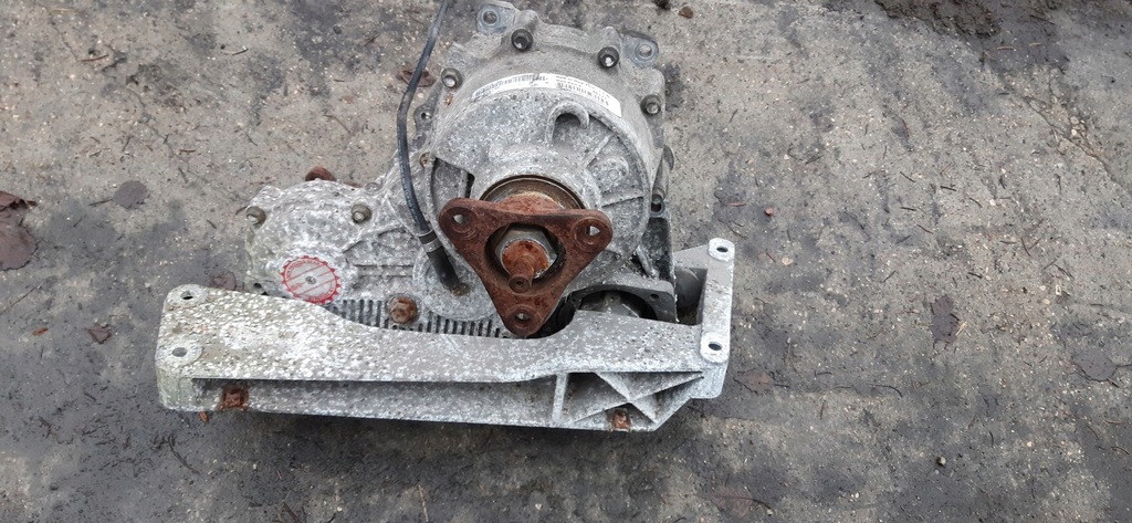 BMW E46 325xi 330xi 330xd NV124 REDUCTOR TRANSMISIE Product image