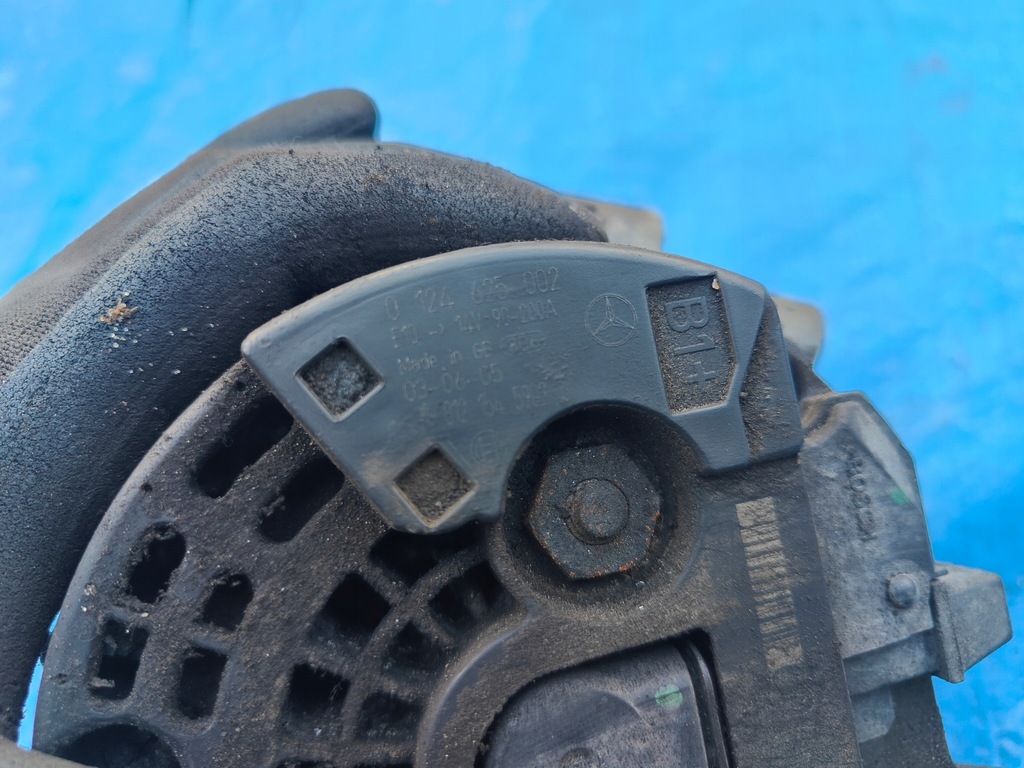ALTERNATOR MERCEDES E W211 E 220 CDI 0124625002 A0121545902 Product image