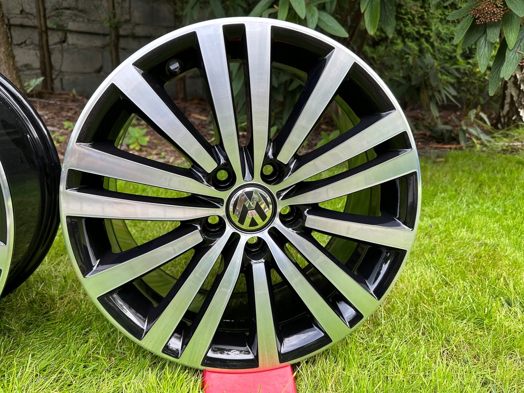 JANTE VW PASSAT B7 CC EOS 3AA 7.5x17 ET47 5x112 3AA601025G MINNEAPOLIS Product image