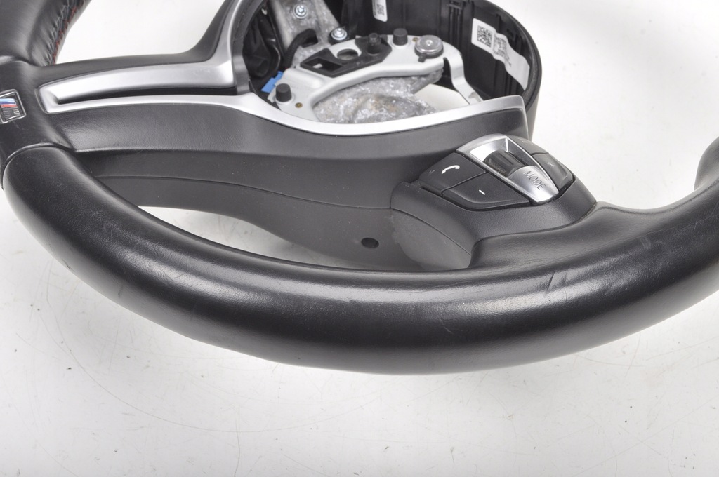 VOLANT PIELE BMW M3 F80 PACHET M PADELE Product image