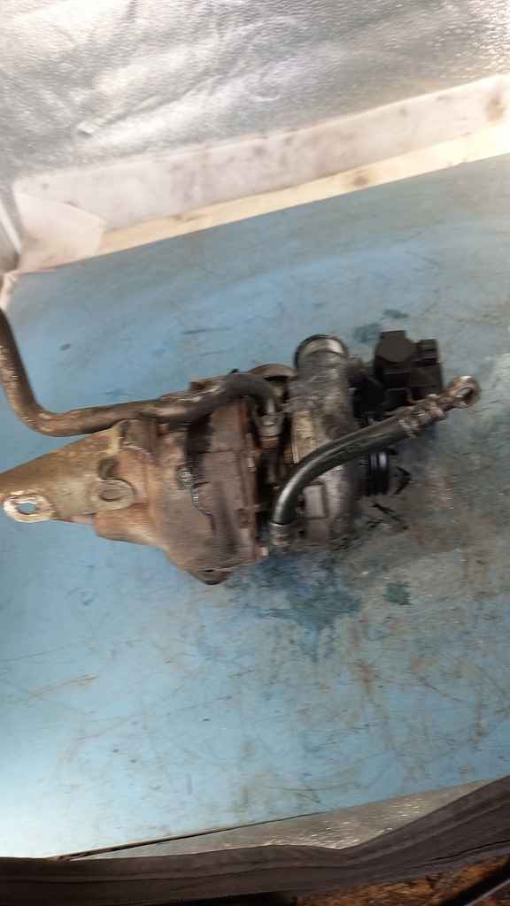TURBO COMPRESOR BMW 320d 01R Product image