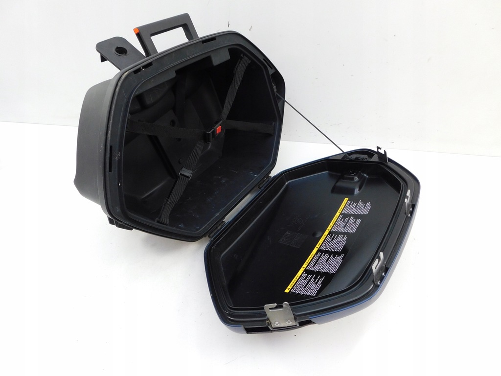 YAMAHA MT07 MT09 LATERALĂ STÂNGĂ FĂRĂ CHEIE Product image
