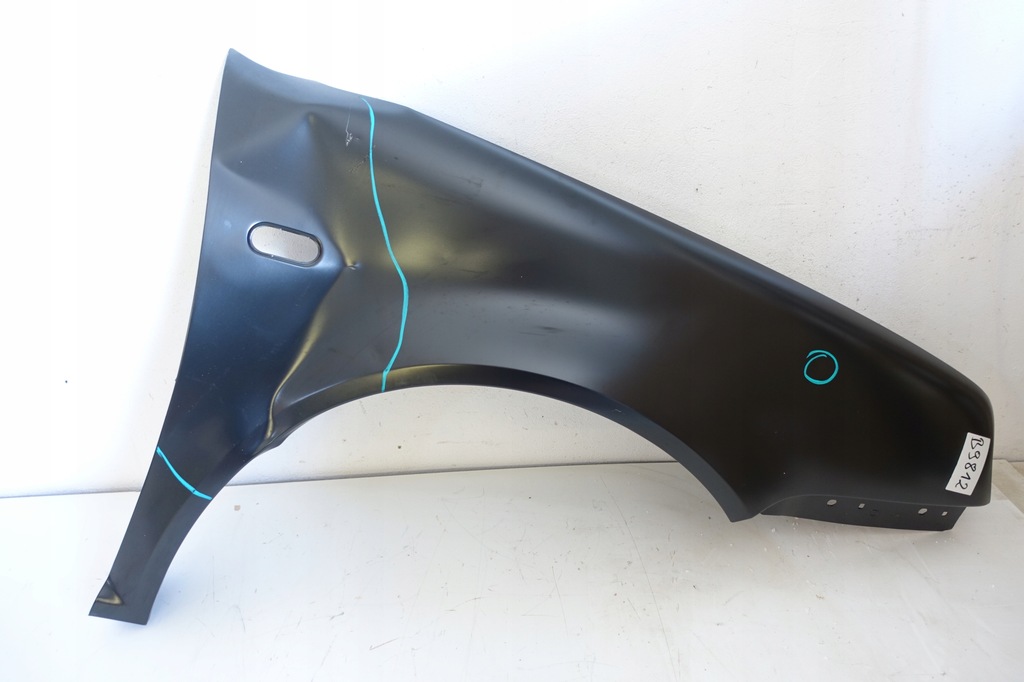 Fender din față dreapta VW Golf IV 1997-2006 1J0821022 1J0821022A Product image