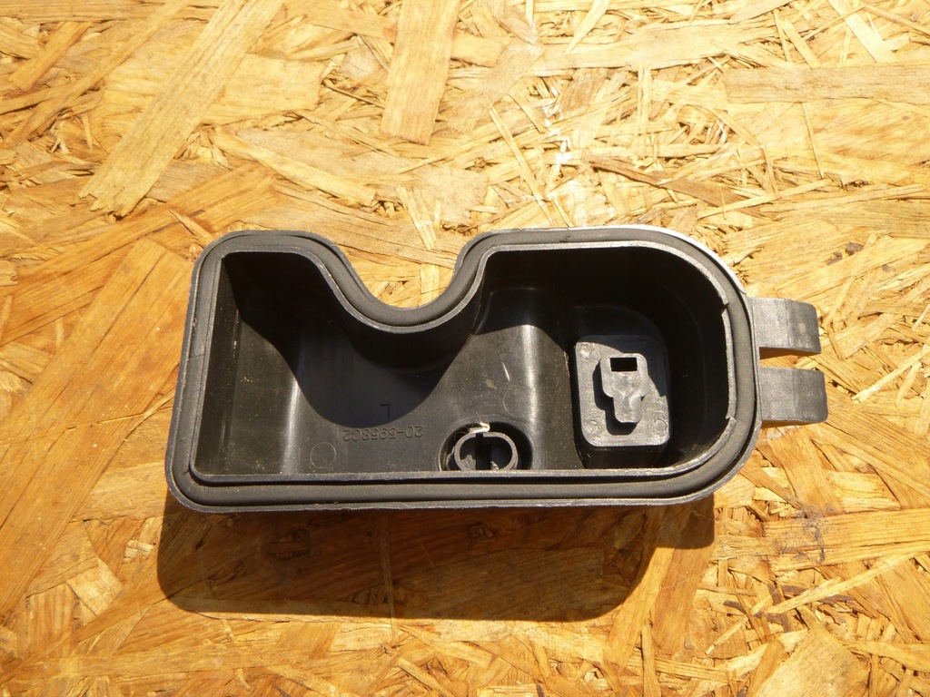 FIAT PUNTO II CAPAC STÂNGA CAPAC LAMPĂ FATA Product image