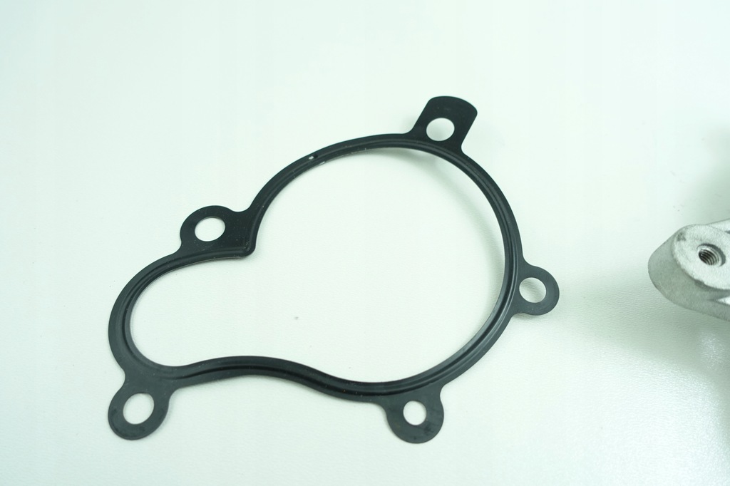 POMPA APA HYUNDAI TUCSON I30 ELANTRA SANTA FE 2.0 CRDi 25100-27400 WP6099 Product image