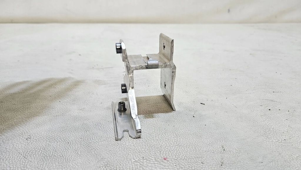 SUPORT MONTARE RADIATOR BMW F20 F30 7245796 Product image