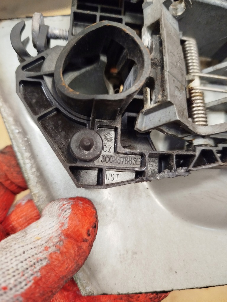 CADRU MÂNER STÂNGA SPATE STÂNGA VW PASSAT B6 3C0837885E Product image