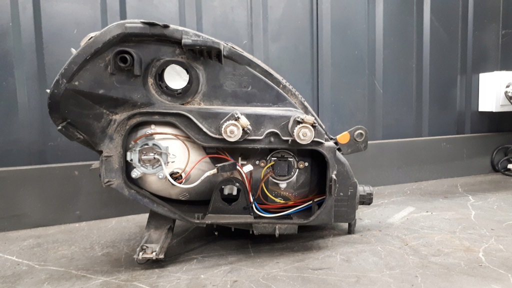Farul stâng Lancia Musa Hella Product image