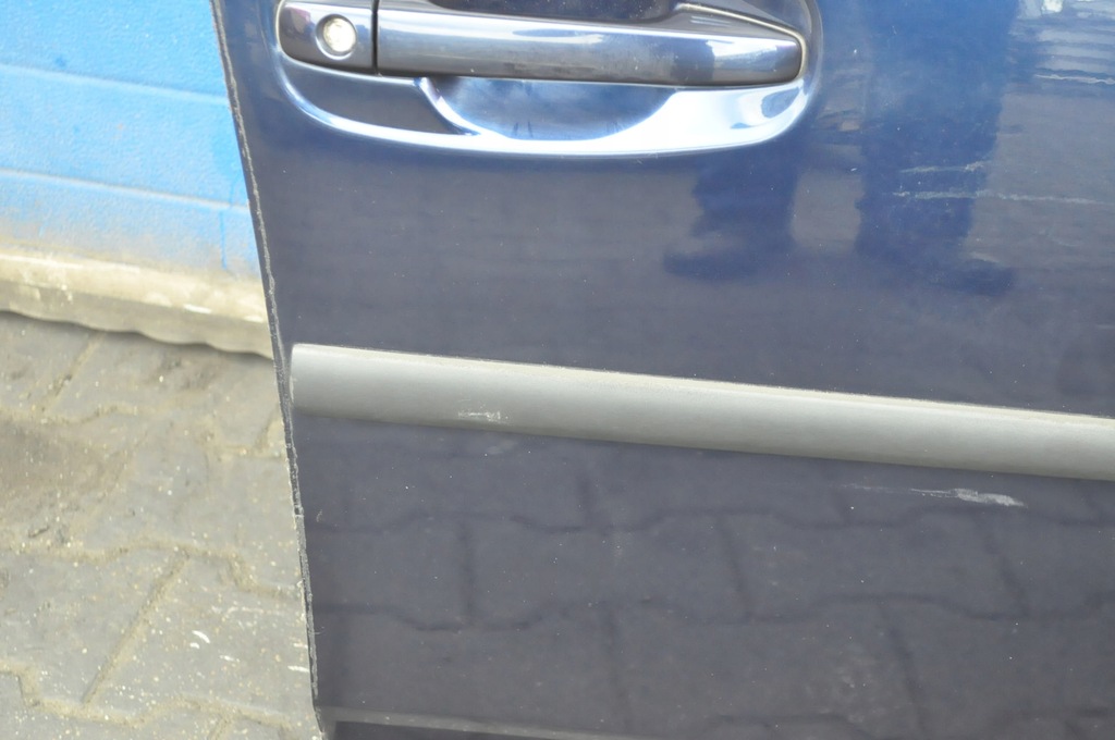 TOYOTA AVENSIS T27 UȘĂ FAȚĂ DREAPTA Product image