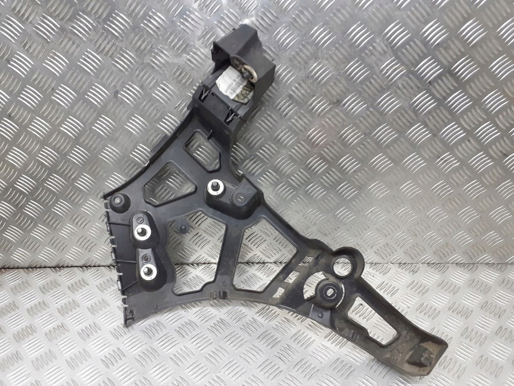BASTĂ CURSĂ DREAPTA SPATE RENAULT MEGANE III HB Product image