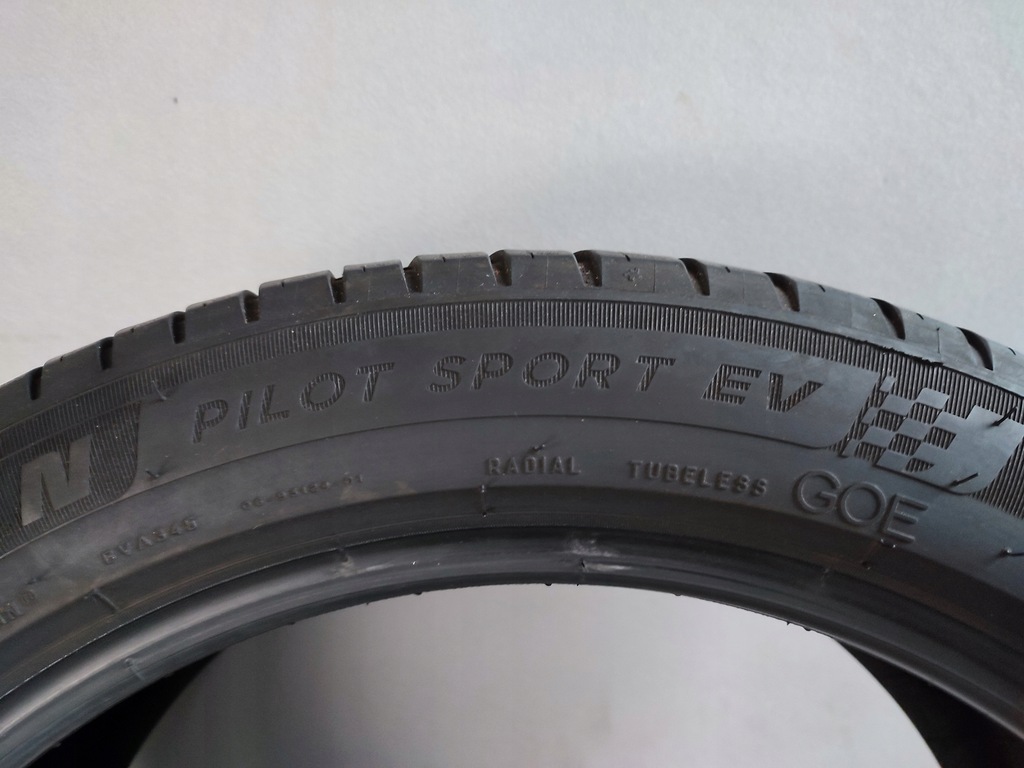 1X ANVELOPE DE VARĂ MICHELIN PILOT SPORT EV 255/45/20 Product image