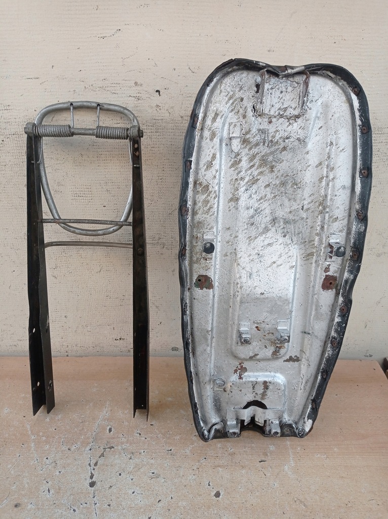 SHL M17 Gazelle - Piese - Scaun + Trunk + .. Product image