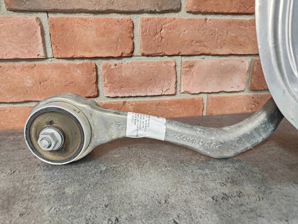 BMW G01 X3 G02 X4 Hub stânga Product image