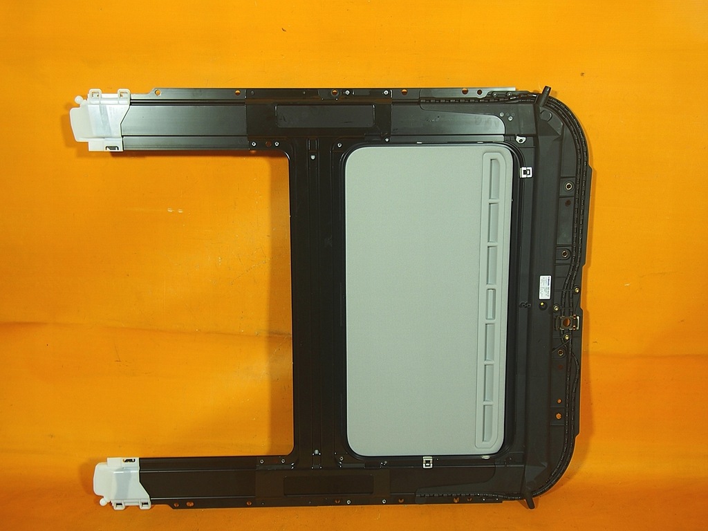 Audi A5 8T LIFT 24KM Trapă rulou 8t8877041e Product image