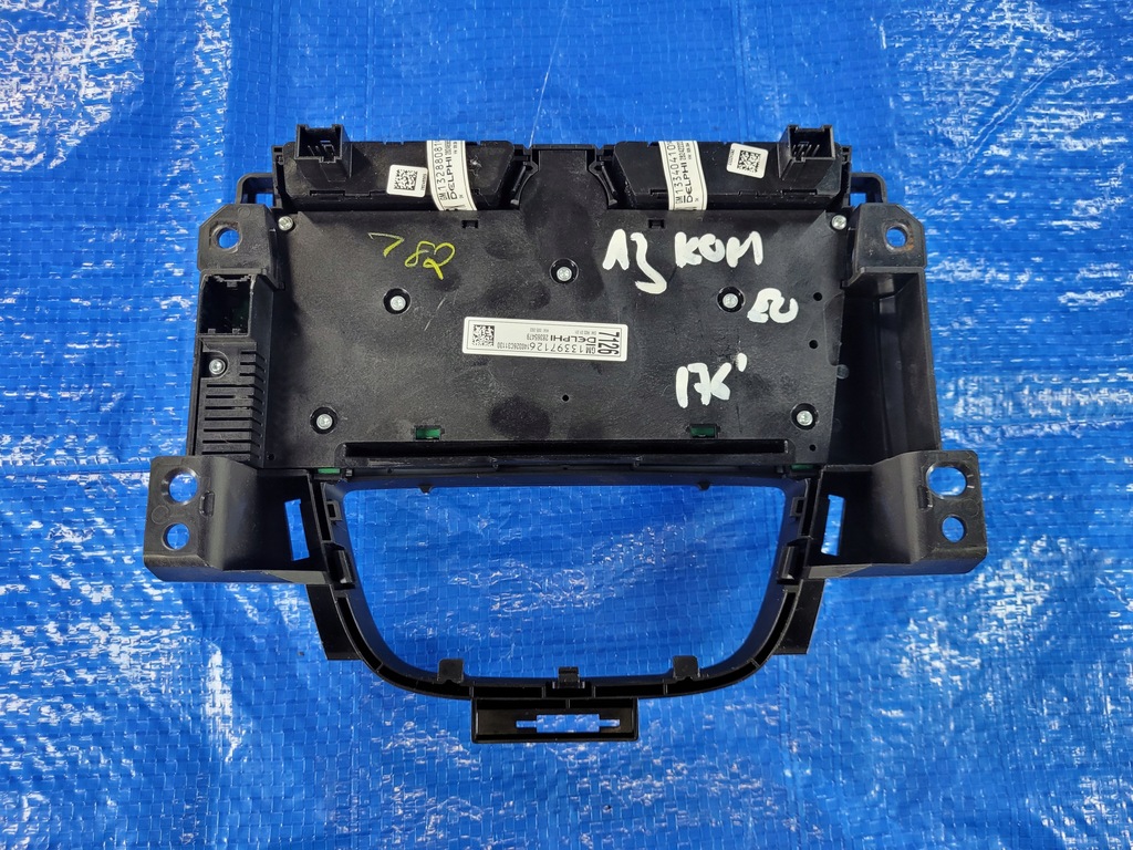 PIESE OPEL | Comutator radio Astra J Panel CD600 13397126 Product image
