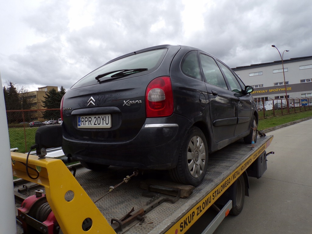 Lampa fata stanga el Citroen Xsara picasso Product image
