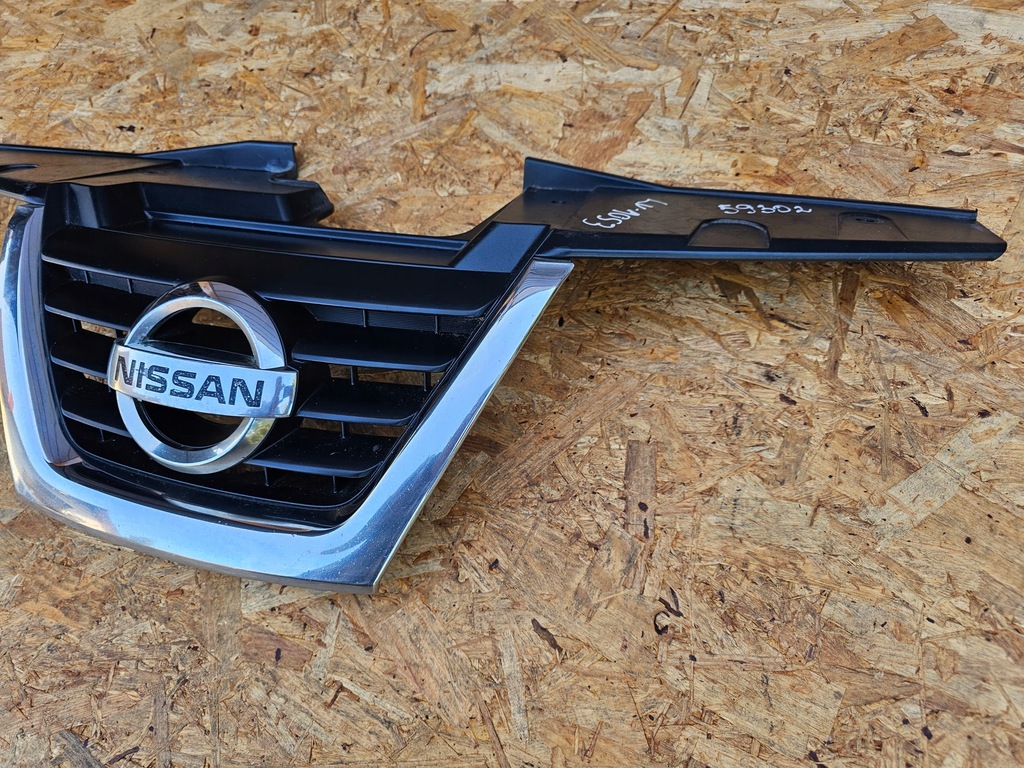 Nissan Juke și F15 10-14R Manechin Grill Grom Stamp Product image
