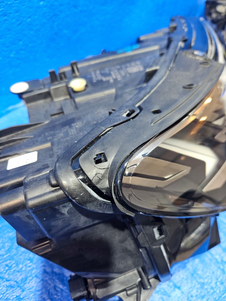 Drept din față Front Drepți Audi Q4 E-tron 89a941036m Product image