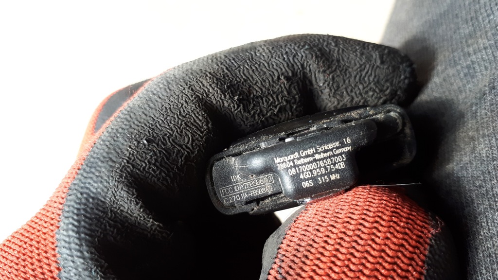 S7 4G A7 CHEIE TELECOMANDA 4G0959754DB SUA PANIC Product image