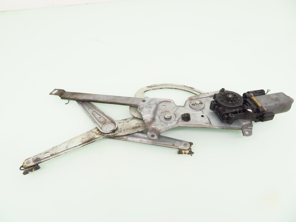 GEAM FATA DREAPTA BMW E36 8360978 Product image