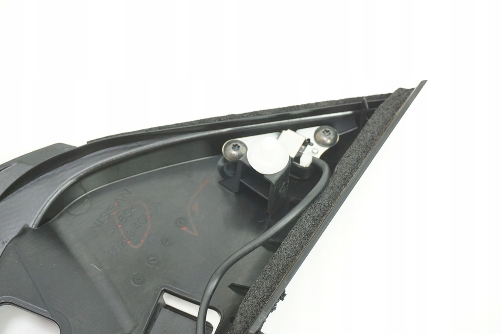 Oglinda triunghiului de acoperire stânga Nissan X-Trail T32 Product image