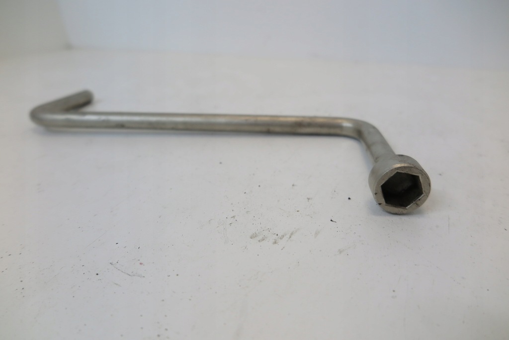CHEIE ROTI BMW X3 E83 E65 E66 6758731 Product image