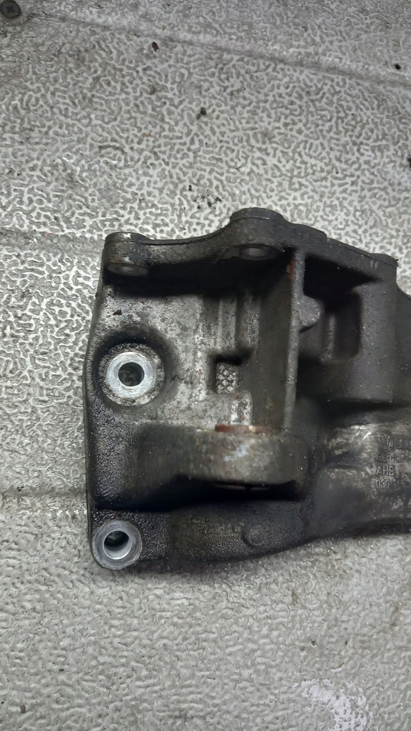 SUPORT ALTERNATOR VW LUPO 1.0B 99R HB 030145169H Product image