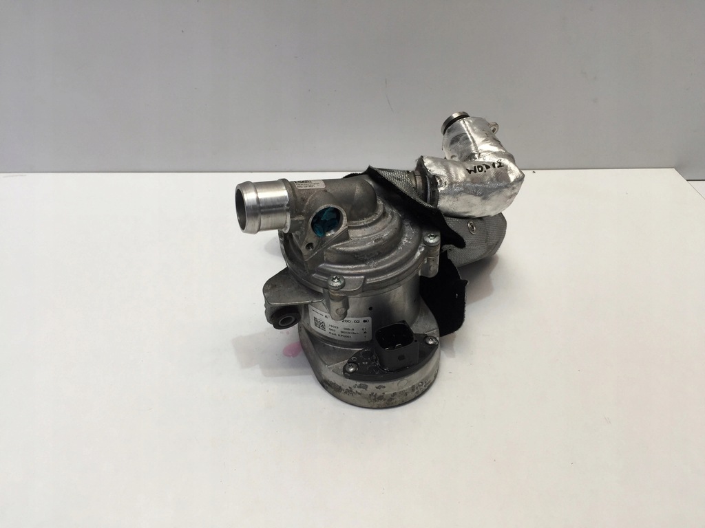 MERCEDES A45 S W177 2.0 421Ps 2020 POMPA DE APA Product image