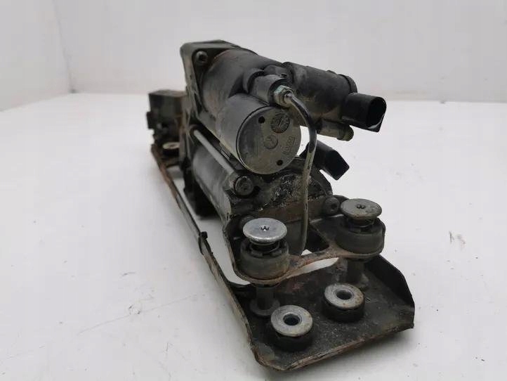 6777827 BMW Compresor suspensie Product image