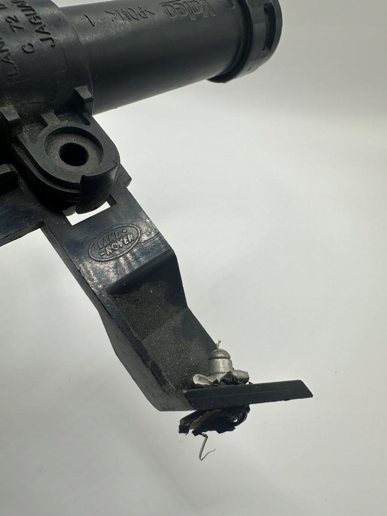 LAND ROVER EVOQUE SPĂLATOR FAURI STÂNGA BJ3213C153CA Product image