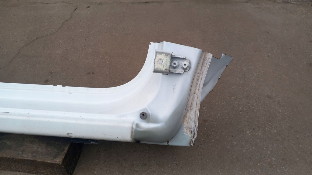 Renault Clio IV HB, prag, dreapta, BYDGOSZCZ Product image