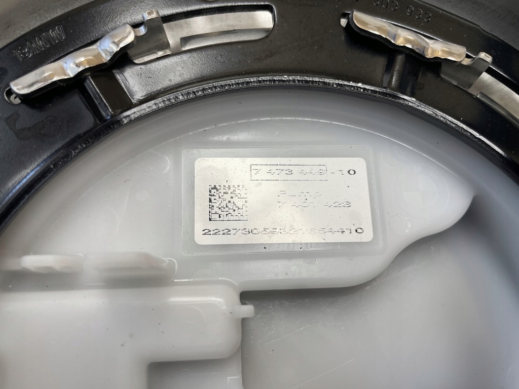 BMW G20 G21 REZERVOR DE CARBURANT POMPA BENZINA 5A0C248 Product image